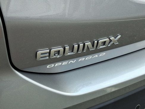 Used 2023 Chevrolet Equinox LT AWD/4WD image 30