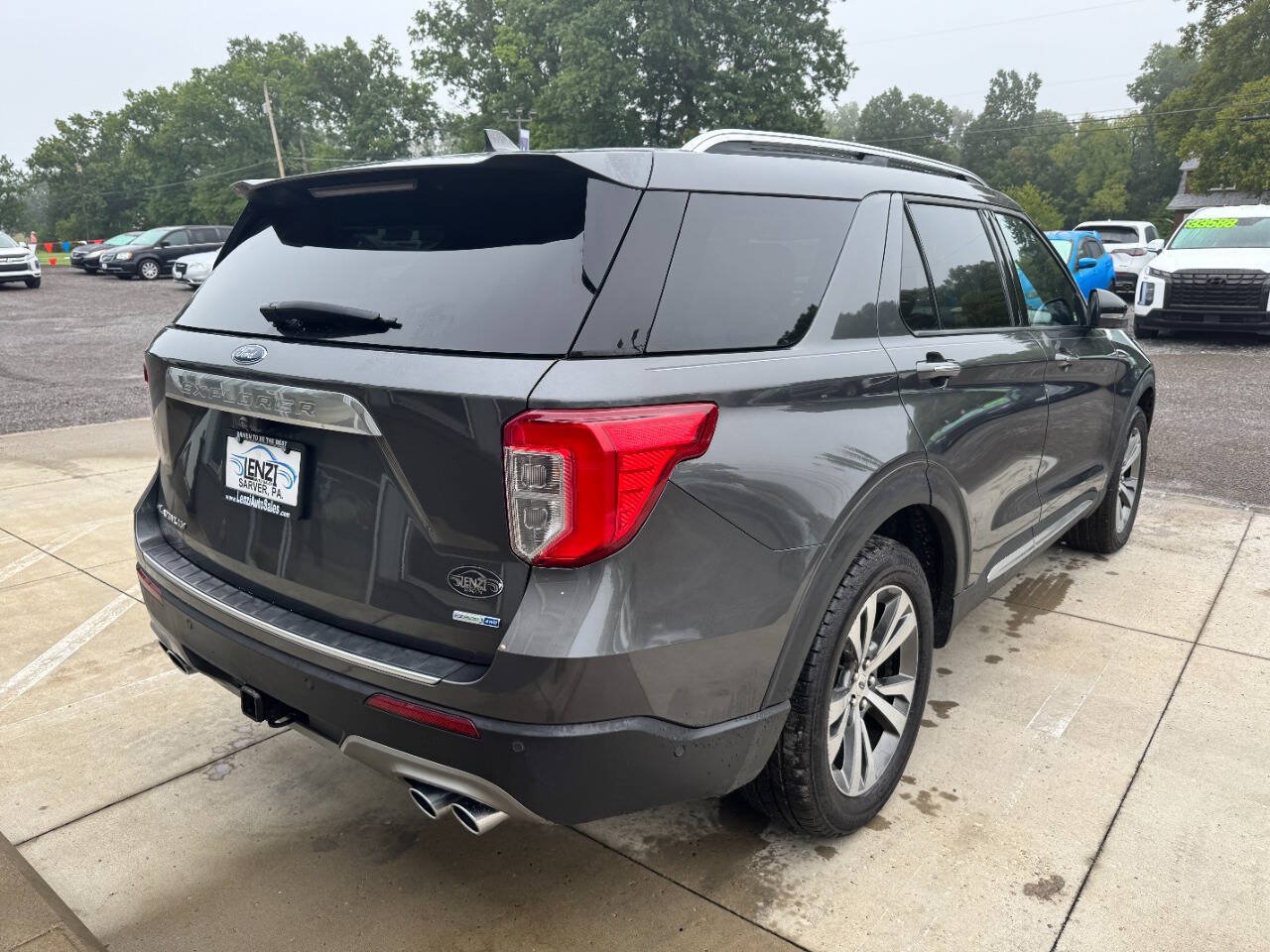 Used 2020 Ford Explorer Platinum w/ Premium Technology Package AWD/4WD image 7