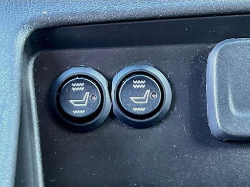 Used 2019 Chevrolet Tahoe LS w/ Enhanced Driver Alert Package RWD image 26