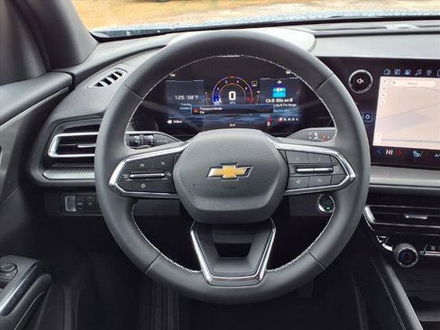 New 2026 Chevrolet Traverse LT w/ Driver Confidence Package image 13