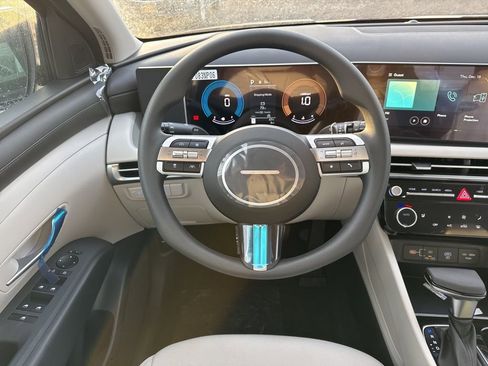 New 2026 Hyundai Tucson SEL image 14