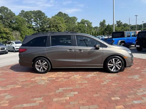 Used 2022 Honda Odyssey Touring image 16