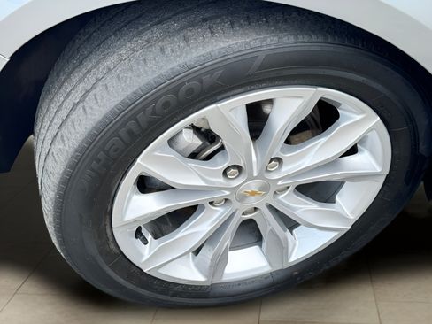Used 2024 Chevrolet Malibu LT FWD image 38