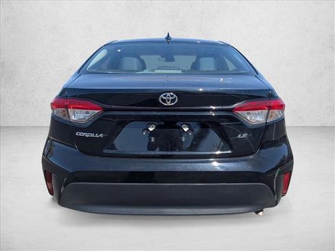 Used 2024 Toyota Corolla LE FWD image 8