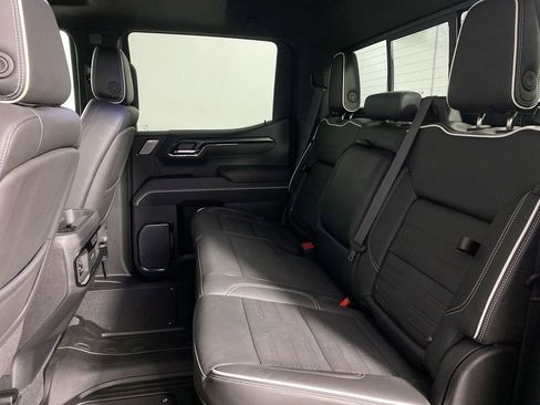 Used 2023 GMC Sierra 1500 AT4X AWD/4WD image 22