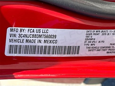 Used 2021 Jeep Compass Latitude image 30