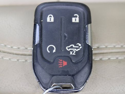 Used 2022 Chevrolet Silverado 1500 RST image 62