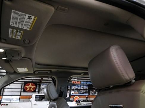 Used 2021 Ford Expedition Platinum image 7