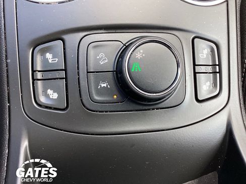 Used 2023 GMC Terrain SLE w/ Driver Convenience Package FWD image 20