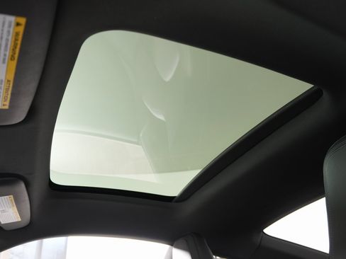 Certified 2026 Porsche 911 Carrera T image 23