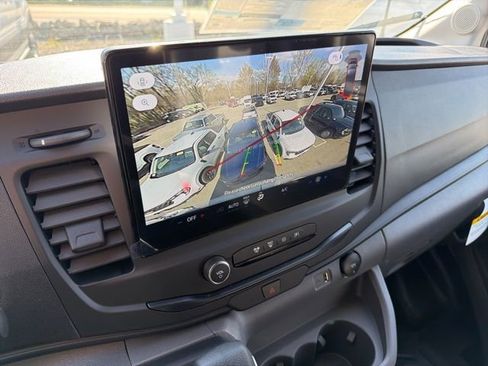 New 2026 Ford Transit 250 148 High Roof RWD image 18