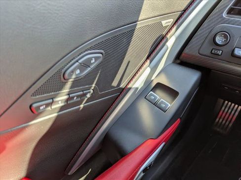 Used 2015 Chevrolet Corvette Stingray Coupe w/ 2LT Preferred Equipment Group image 17