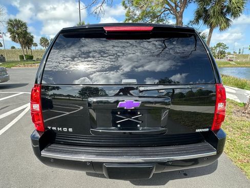 Used 2013 Chevrolet Tahoe LTZ image 11