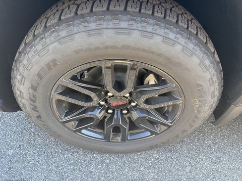 New 2026 GMC Sierra 1500 Elevation w/ Elevation Premium Package image 5