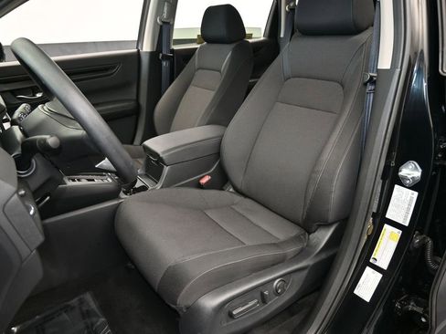 Used 2025 Honda CR-V EX image 10