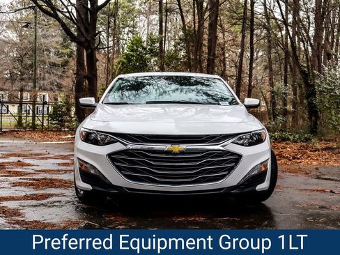 Certified 2024 Chevrolet Malibu LT image 2