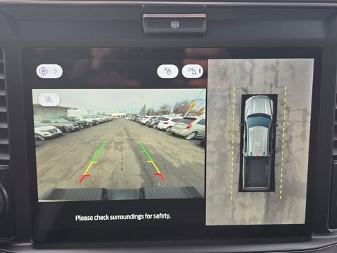 New 2025 Ford F350 Lariat w/ Lariat Ultimate Package image 13