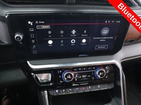 Used 2024 GMC Sierra 3500 Denali Ultimate AWD/4WD image 5
