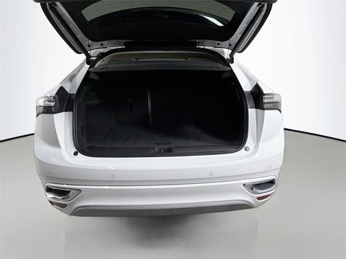 Used 2022 Buick Envision Avenir w/ Technology Package II FWD image 24