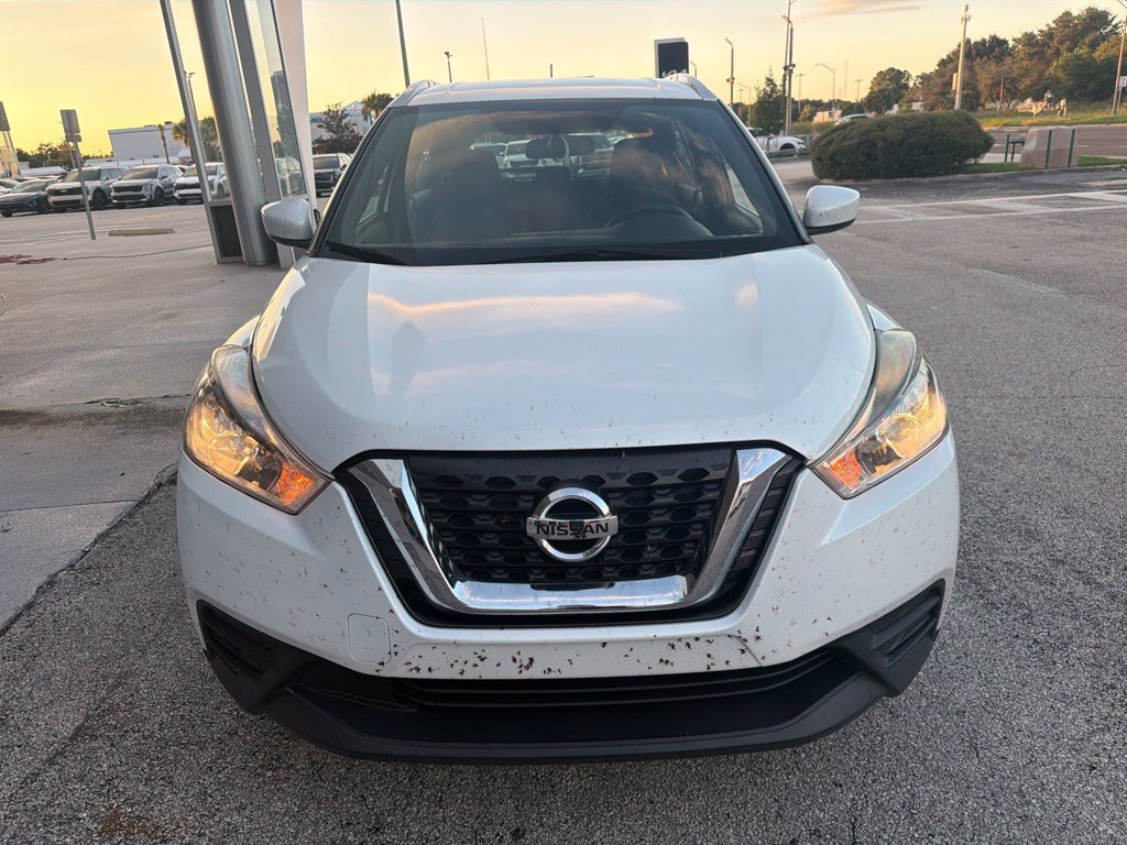 Used 2018 Nissan Kicks SV FWD image 8