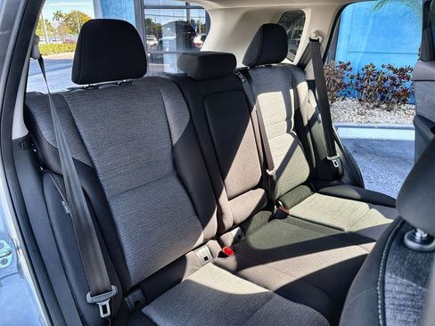 Used 2023 Nissan Rogue SV image 28