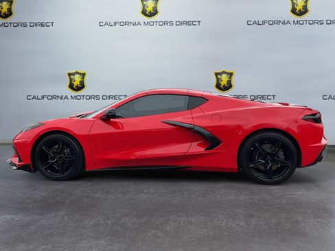 Used 2024 Chevrolet Corvette Stingray Coupe w/ 1LT RWD image 8