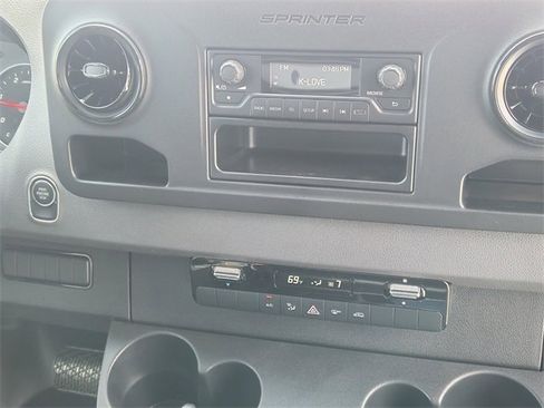 New 2024 Mercedes-Benz Sprinter 2500 image 11