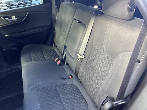 Used 2020 Chevrolet Blazer LT image 13