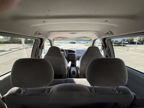 Used 2002 Ford Windstar LX image 11