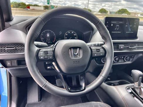 Certified 2026 Honda HR-V Sport image 17