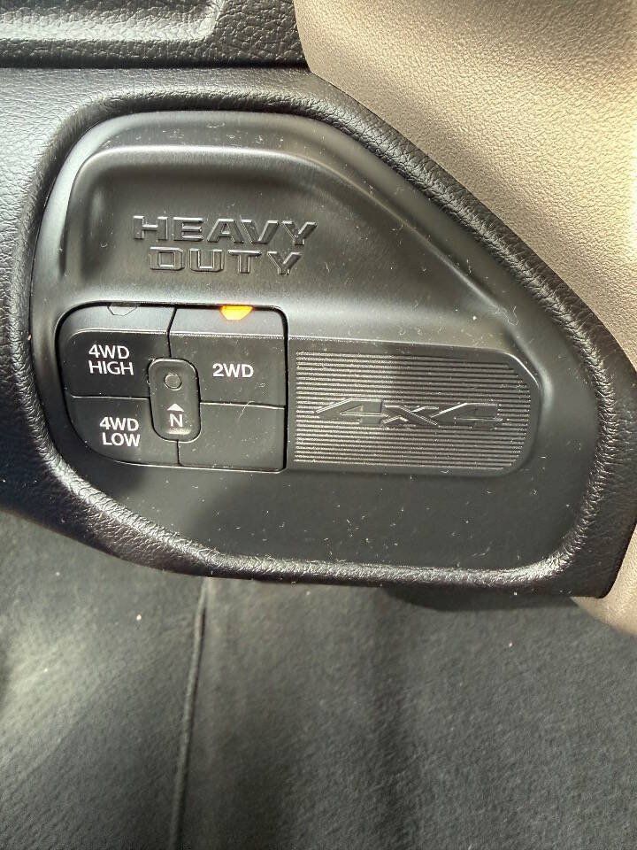 Used 2020 RAM 2500 Laramie AWD/4WD image 15