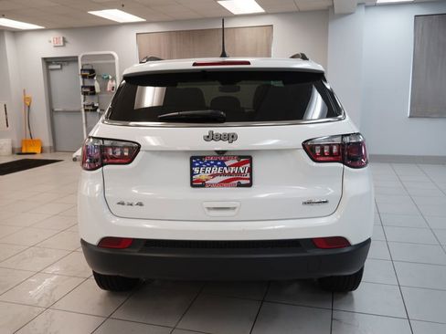 Used 2023 Jeep Compass Latitude AWD/4WD image 8