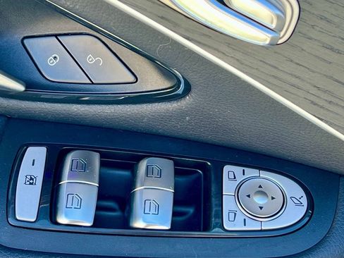 Certified 2022 Mercedes-Benz GLC 300 4MATIC image 41