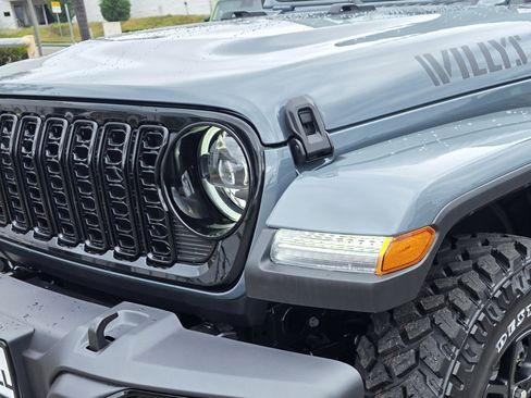 New 2026 Jeep Gladiator Willys image 8