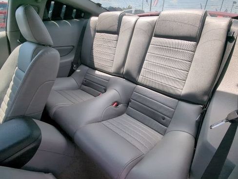 Used 2007 Ford Mustang GT RWD image 11