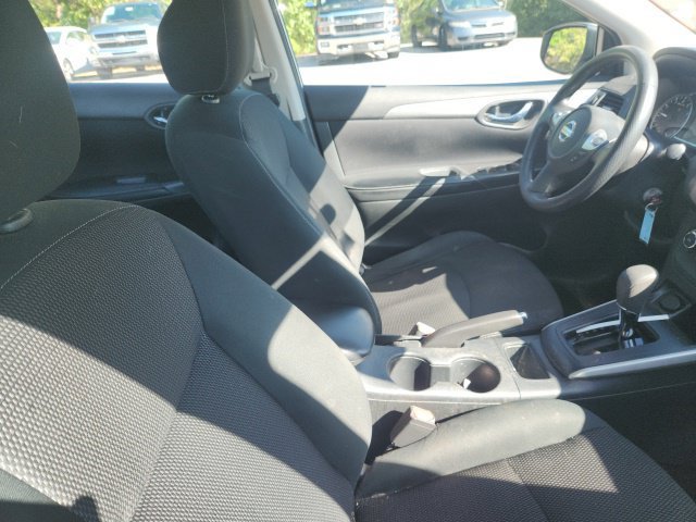 Used 2019 Nissan Sentra S FWD image 3
