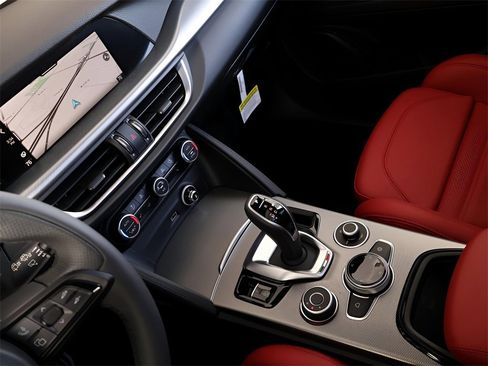 New 2025 Alfa Romeo Stelvio Sprint w/ Veloce Package image 22