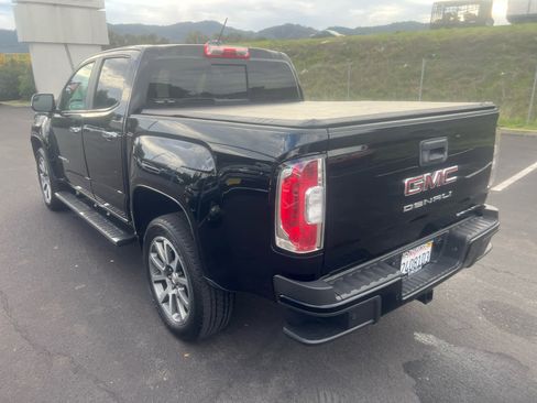 Used 2021 GMC Canyon Denali image 9