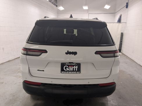 Used 2023 Jeep Grand Cherokee L Laredo AWD/4WD image 8