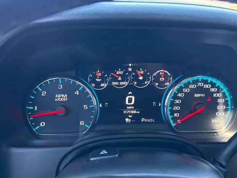 Used 2017 GMC Yukon XL Denali image 21