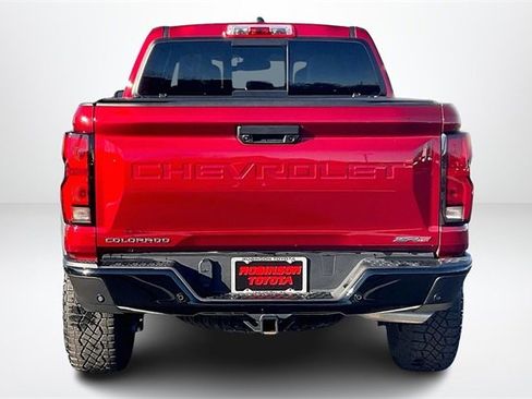 Used 2024 Chevrolet Colorado ZR2 w/ ZR2 Convenience Package III image 4