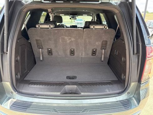 Used 2024 Chevrolet Tahoe LT RWD image 10