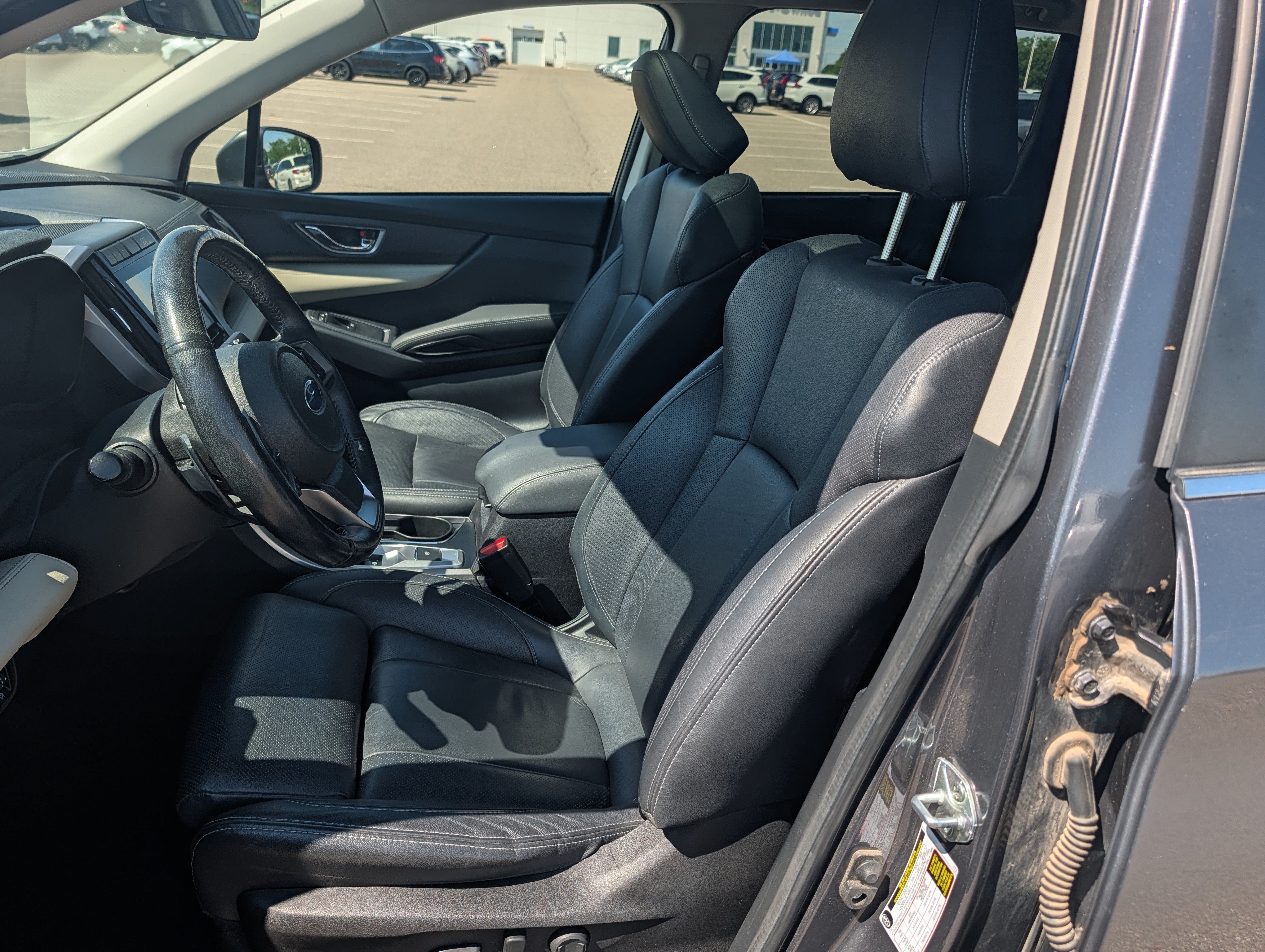 Used 2022 Subaru Ascent Limited w/ Technology Package AWD/4WD image 22