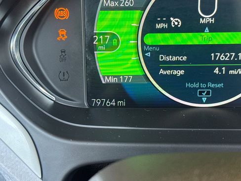 Used 2017 Chevrolet Bolt LT FWD image 3