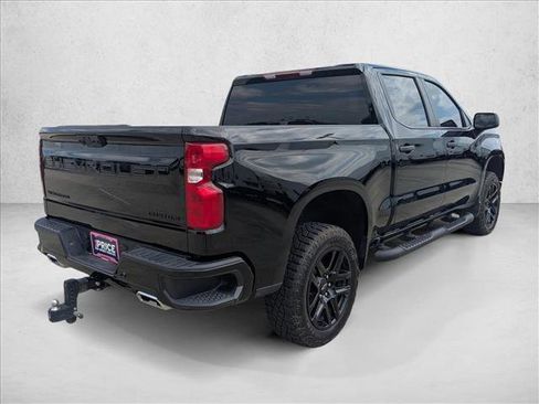 Used 2026 Chevrolet Silverado 1500 Custom Trail Boss w/ LPO, Dark Essentials Package AWD/4WD image 5