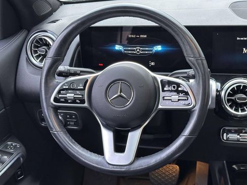 Used 2023 Mercedes-Benz GLB 250 4MATIC image 18