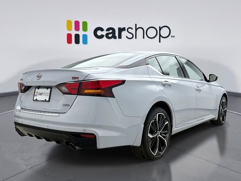 Used 2023 Nissan Altima 2.5 SR image 5