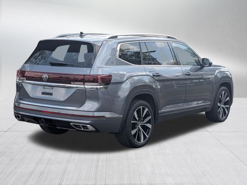 Used 2024 Volkswagen Atlas SEL Premium R-Line AWD/4WD image 7