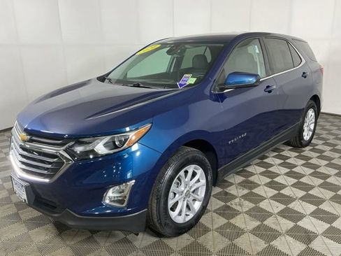 Used 2020 Chevrolet Equinox LT w/ Driver Convenience Package AWD/4WD image 5