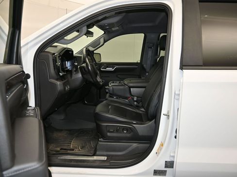 Used 2022 Chevrolet Silverado 1500 RST w/ Z71 Off-Road Package image 20